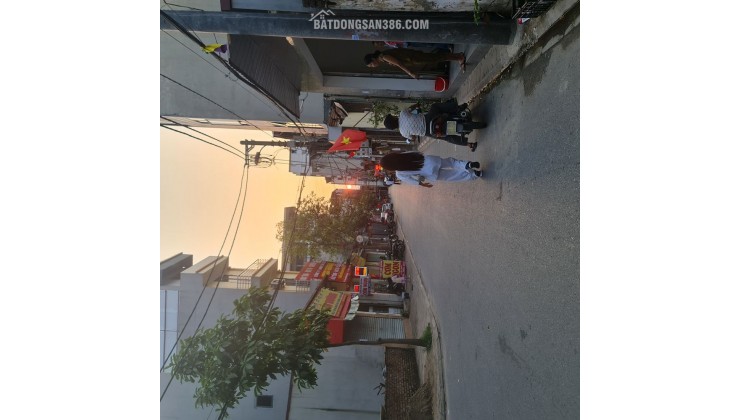  60m2 Trâu Quỳ, Gia Lâm, Hà Nội. Đầu tư tốt. Nhỉnh 8 tỷ. Lh 0989894845